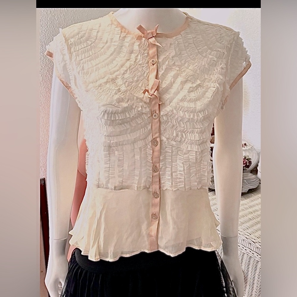 Kimchi Blue Urban Outfitters Lace Sheer See Through Button blouse Peach Size S